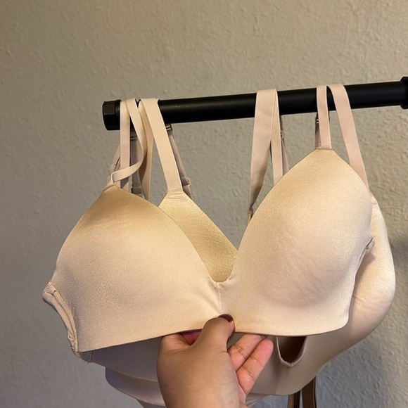 Skims WIRELESS Form Lightly lined Bra Sand Cream NWOT 40DDD - Picture 5 of 7